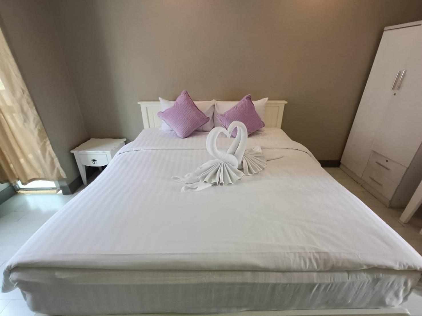 The Guest Chang Moi Boutique Hotel Chiang Mai Exteriör bild